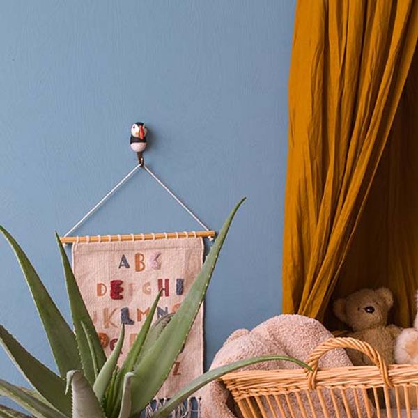 Hovedbilde Håndskåret Krok – Lundefugl Wildlife Garden