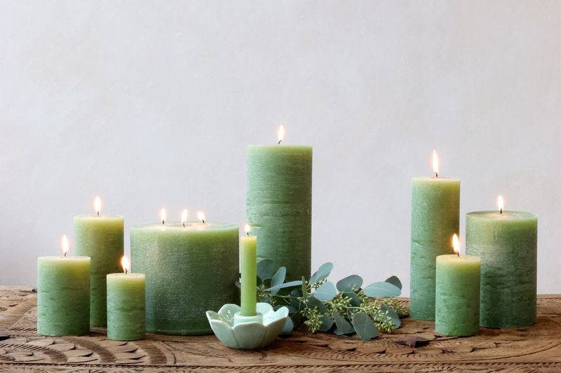 Macon kubbelys rustikk 90 timer – forrest green (H15 / Ø10 cm)